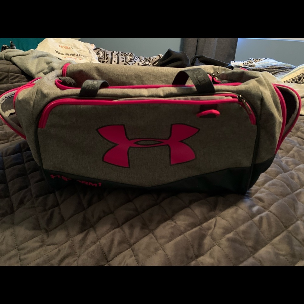 Underarmor duffel bag